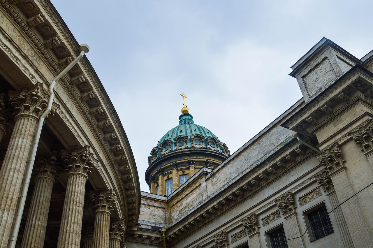 Mr. Nobody Against Putin gewinnt Oscar für besten Dokumentarfilm und thematisiert Indoktrinierung